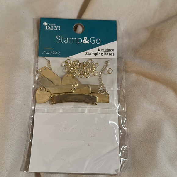 Stamp & Go - Picture 2 of 6